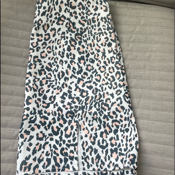 Fitted cheetah print skirt - Picture 2 of 4